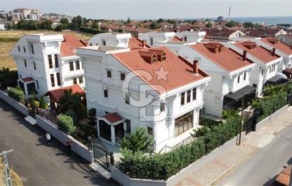 GÜZELCE'DE SATILIK SİTE İÇİ MÜSTAKİL VİLLA