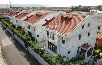 GÜZELCE'DE SATILIK SİTE İÇİ MÜSTAKİL VİLLA
