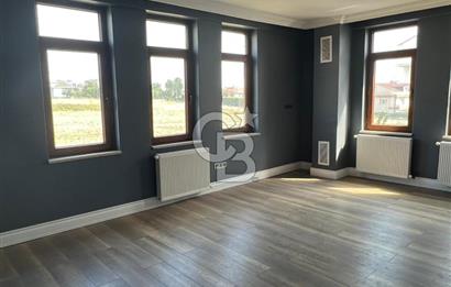 GÜZELCE'DE SATILIK SİTE İÇİ MÜSTAKİL VİLLA