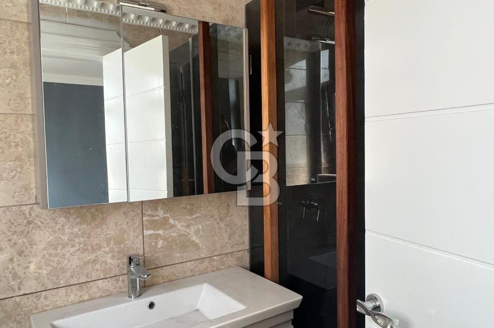 GÜZELCE'DE SATILIK SİTE İÇİ MÜSTAKİL VİLLA