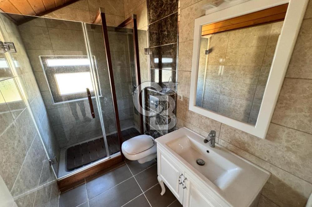 GÜZELCE'DE SATILIK SİTE İÇİ MÜSTAKİL VİLLA