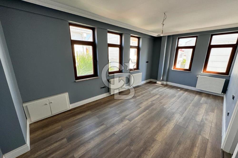 GÜZELCE'DE SATILIK SİTE İÇİ MÜSTAKİL VİLLA