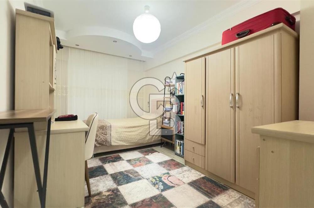 HARMANDALI'DA HAVUZLU SİTEDE 3+1 DAİRE