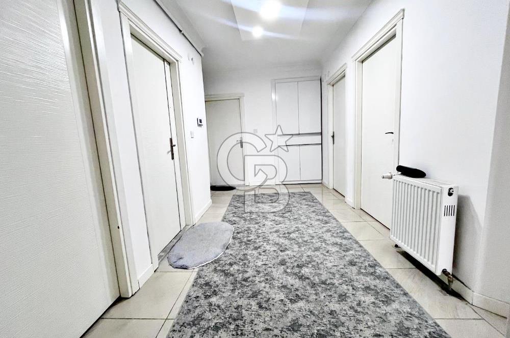 ŞEHİTLER CADDESİ ÜZERİNDE SİTE İÇERİSİNDE CAM TERAS BALKONLU 3+1