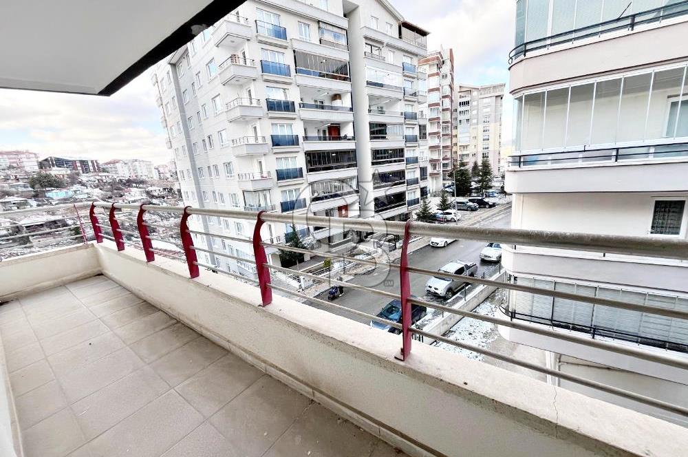 ŞEHİTLER CADDESİ ASANSÖRLÜ İSKNALI TERASLI ÖN CEPHE 2+1 DUBLEX