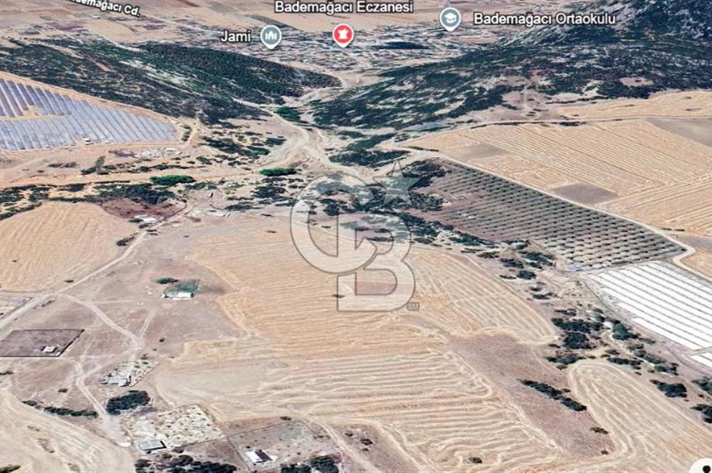 Antalya Döşemealtı Bademağacı Satılık Tarla