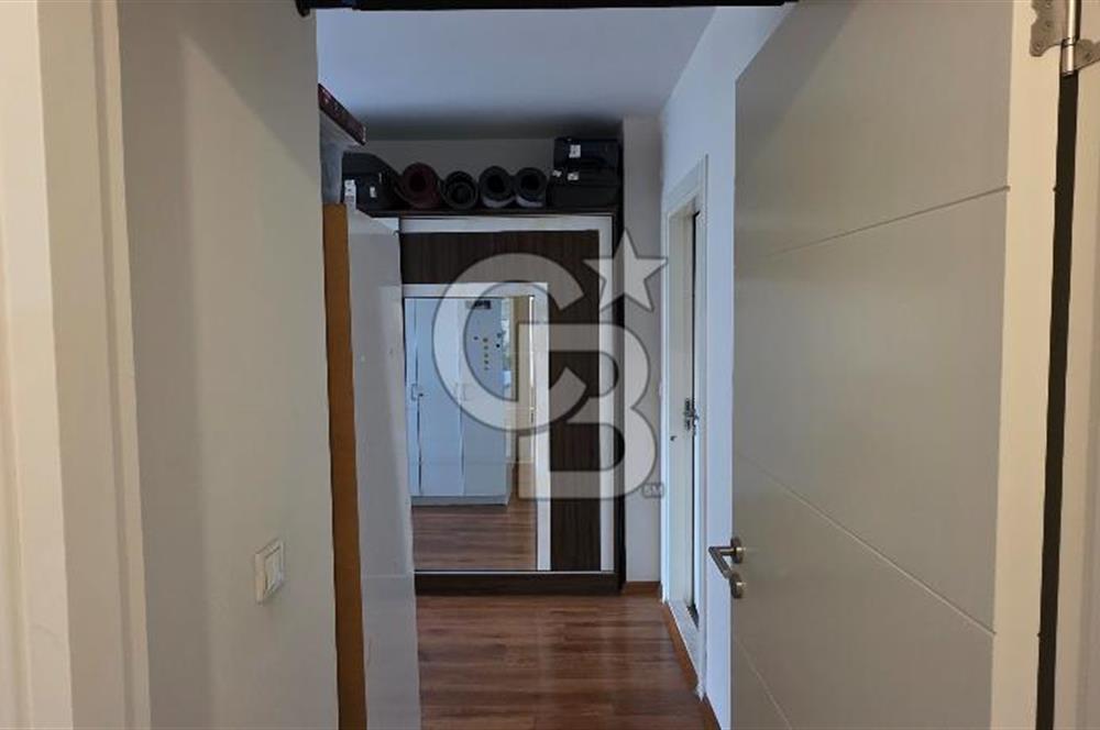 Palmiye Park Renova Sitesinde Satılık Büyük 2+1 Daire