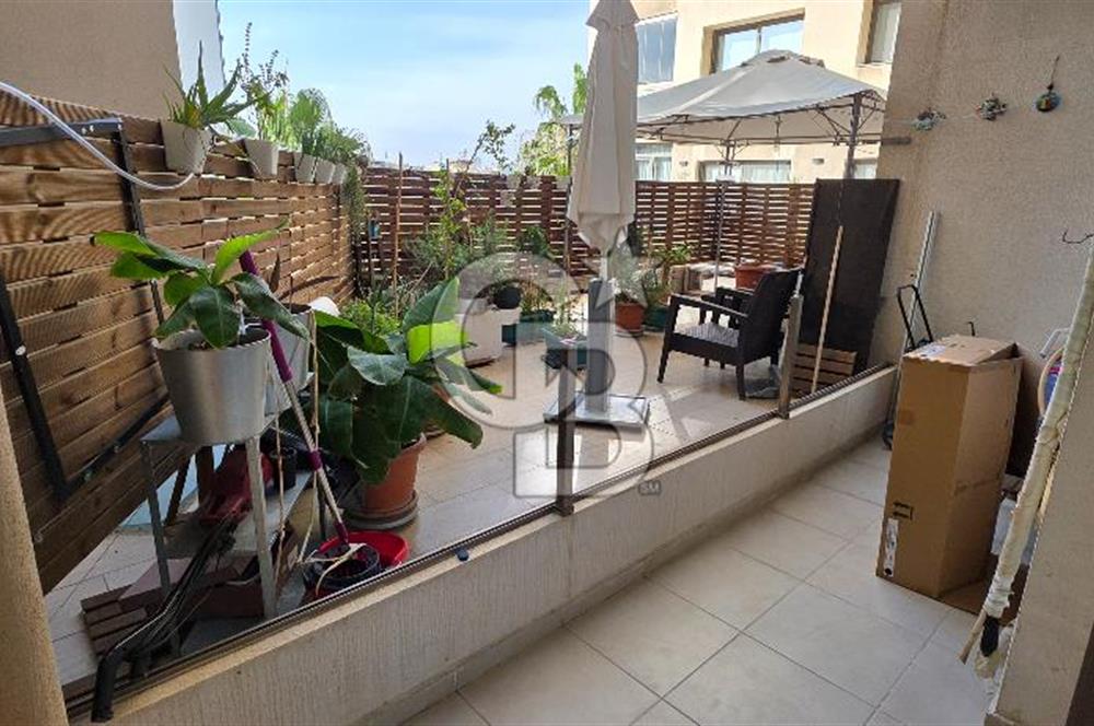 Palmiye Park Renova Sitesinde Satılık Büyük 2+1 Daire