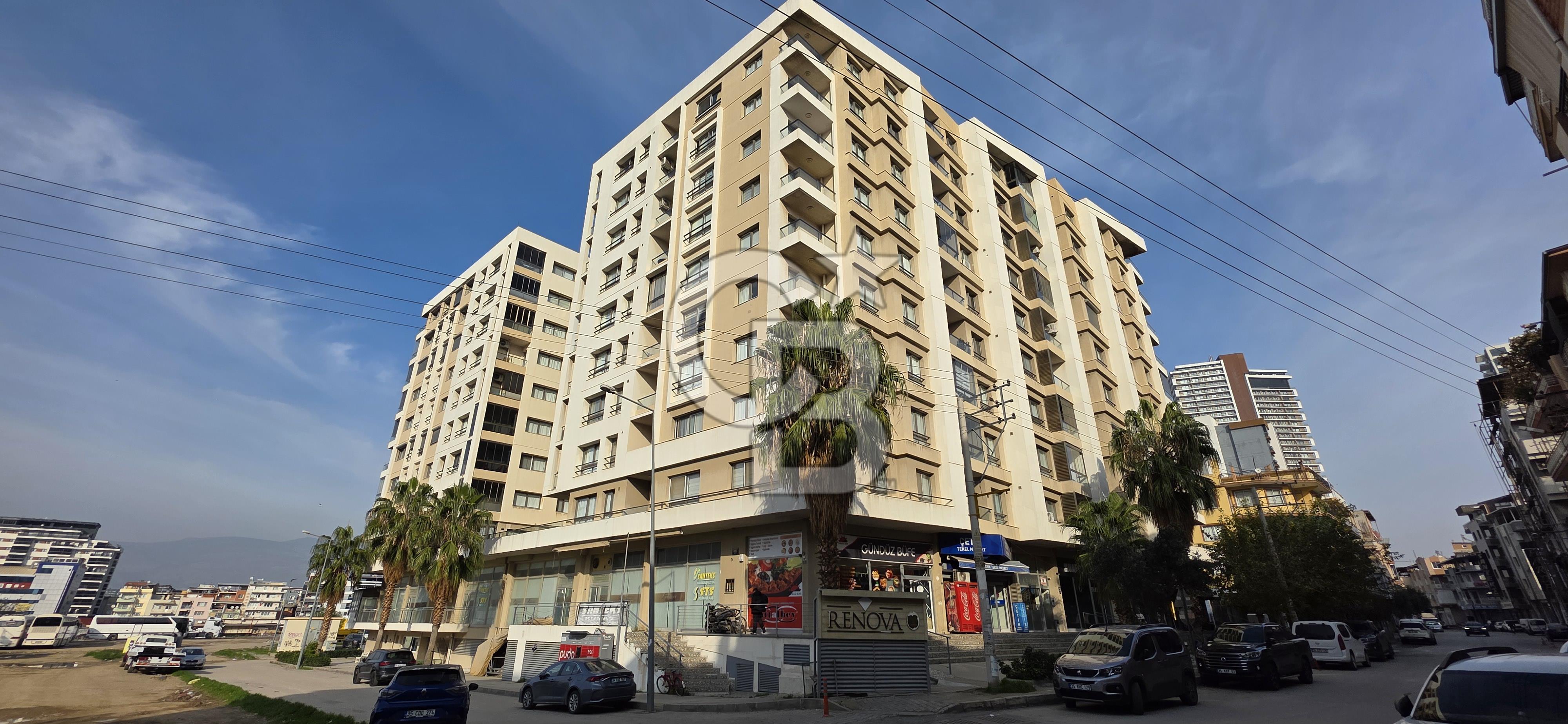 Palmiye Park Renova Sitesinde Satılık Büyük 2+1 Daire