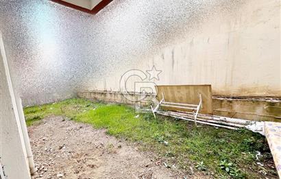 CADDE YANI ASANSÖRLÜ İSKANLI ÖZEL KULLANIM ALANI BAHÇELİ 2+1