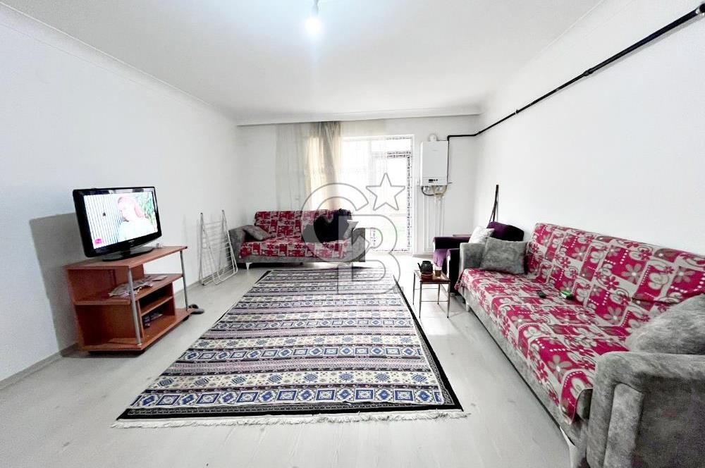 CADDE YANI ASANSÖRLÜ İSKANLI ÖZEL KULLANIM ALANI BAHÇELİ 2+1