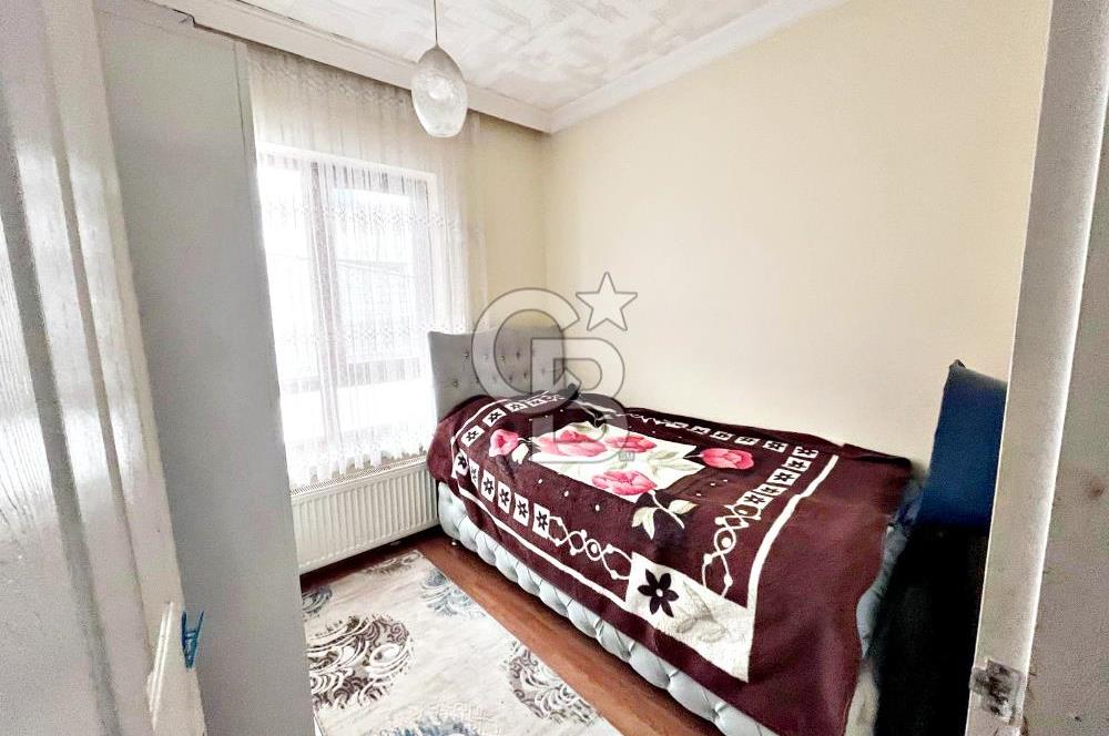 ULAŞIM GÜZERGAHI CADDE ÜZERİNDE İSKANLI KREDİYE UYGUN KATTA 3+1