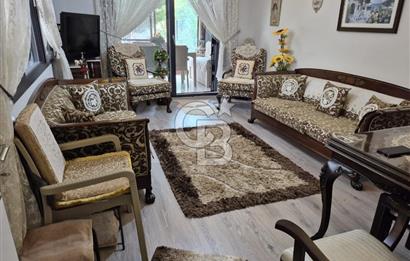 ÇANDARLI’DA DENİZE YÜRÜME MESAFESİND SATILIK EŞYALI VE HAZIR VİLLA