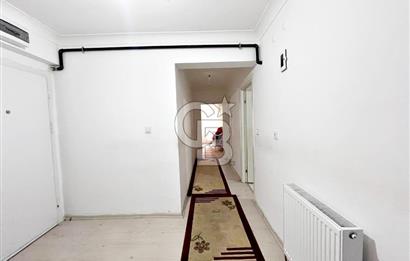 CADDE YANI ASANSÖRLÜ İSKANLI ÖZEL KULLANIM ALANI BAHÇELİ 2+1