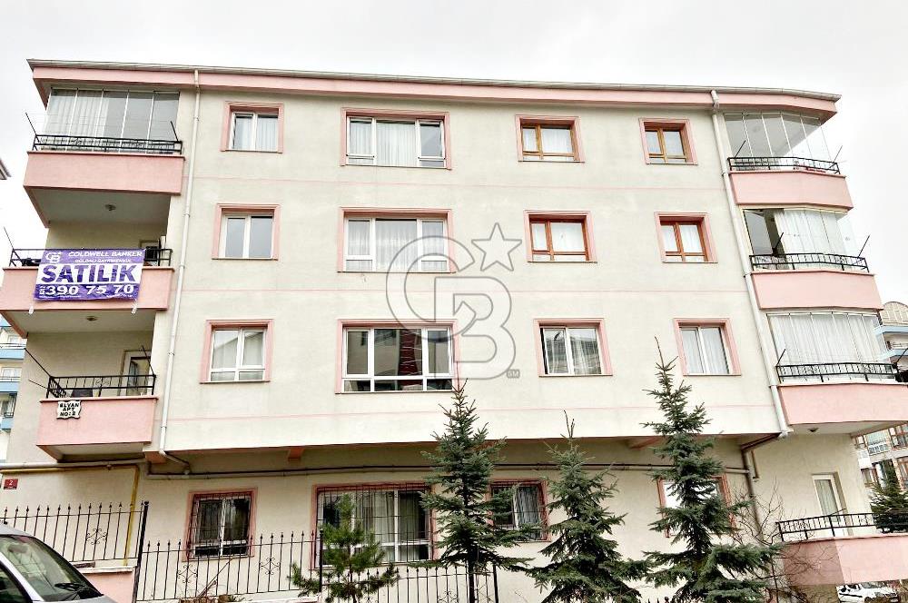 TEK YETKİLİ !!! ANADOLU CADDESİ ÜZERİNDE 2. KATTA ÖN CEPHE 3+1
