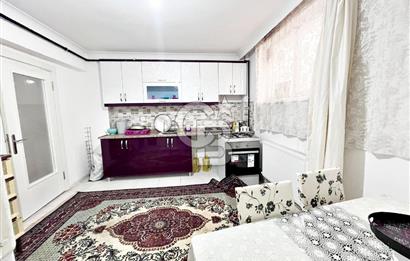 CADDE YANI ASANSÖRLÜ İSKANLI ÖZEL KULLANIM ALANI BAHÇELİ 2+1