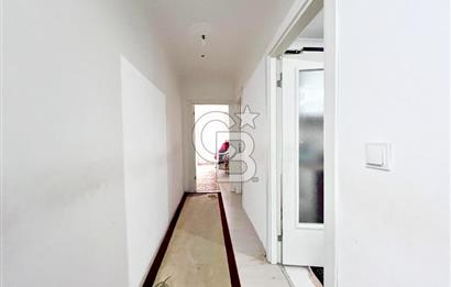 CADDE YANI ASANSÖRLÜ İSKANLI ÖZEL KULLANIM ALANI BAHÇELİ 2+1