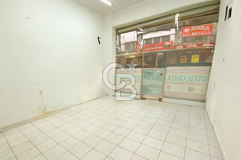  Karşıyaka Çarşı Merkezde Satılık Dükkan