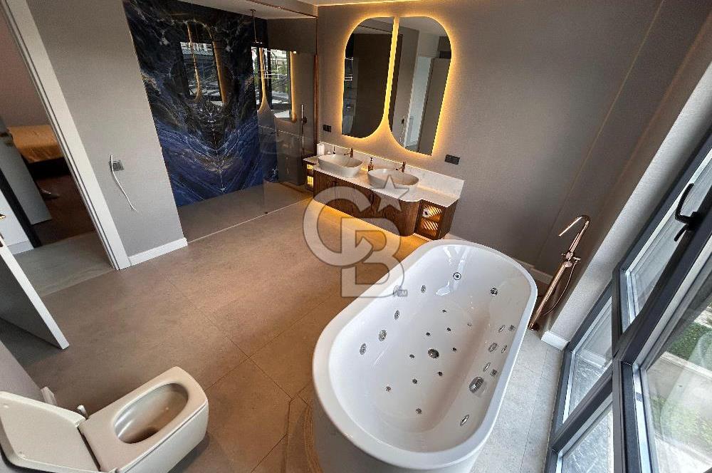 GÖLBAŞI 41 EVLER SİTESİNDE MİMARİ TASARIMLI FULL YAPILI VİLLA