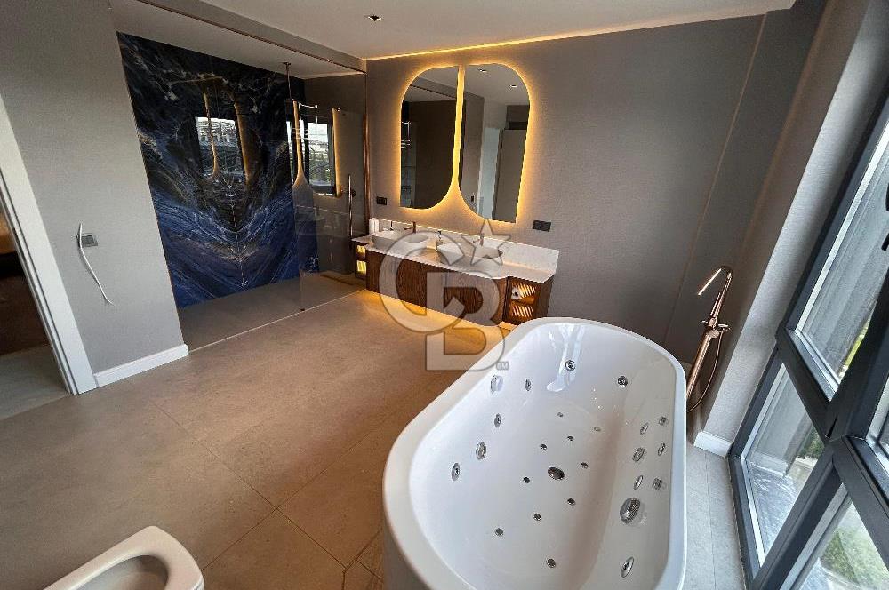 GÖLBAŞI 41 EVLER SİTESİNDE MİMARİ TASARIMLI FULL YAPILI VİLLA