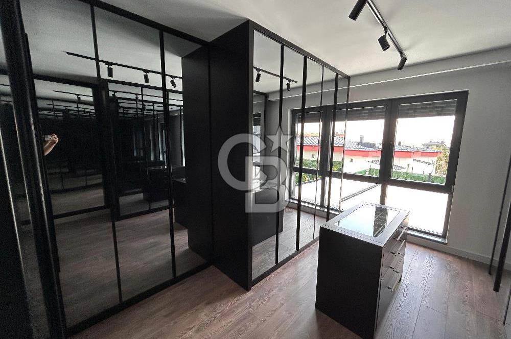 GÖLBAŞI 41 EVLER SİTESİNDE MİMARİ TASARIMLI FULL YAPILI VİLLA