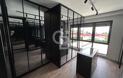 GÖLBAŞI 41 EVLER SİTESİNDE MİMARİ TASARIMLI FULL YAPILI VİLLA