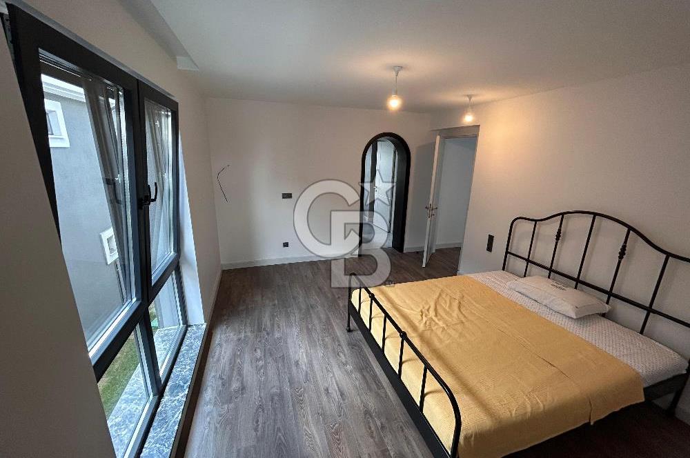 GÖLBAŞI 41 EVLER SİTESİNDE MİMARİ TASARIMLI FULL YAPILI VİLLA