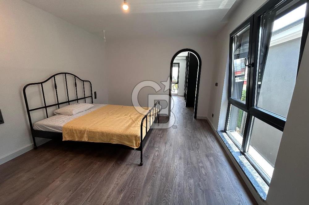 GÖLBAŞI 41 EVLER SİTESİNDE MİMARİ TASARIMLI FULL YAPILI VİLLA