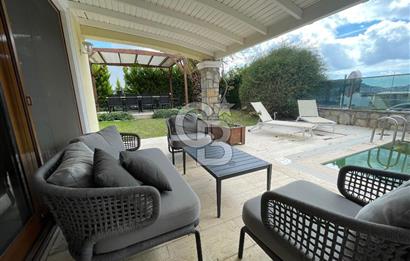 BODRUM YALIKAVAK BUTİK SİTE İÇİNDE DENİZ MANZARALI SATILIK VİLLA