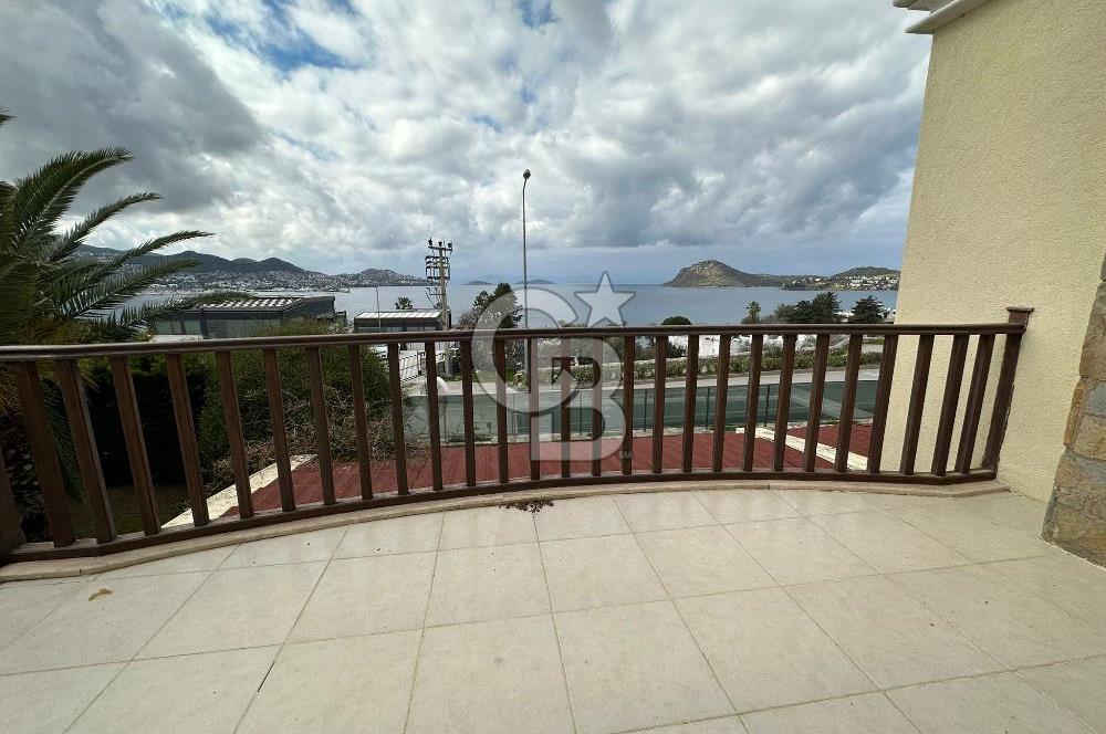 BODRUM YALIKAVAK BUTİK SİTE İÇİNDE DENİZ MANZARALI SATILIK VİLLA