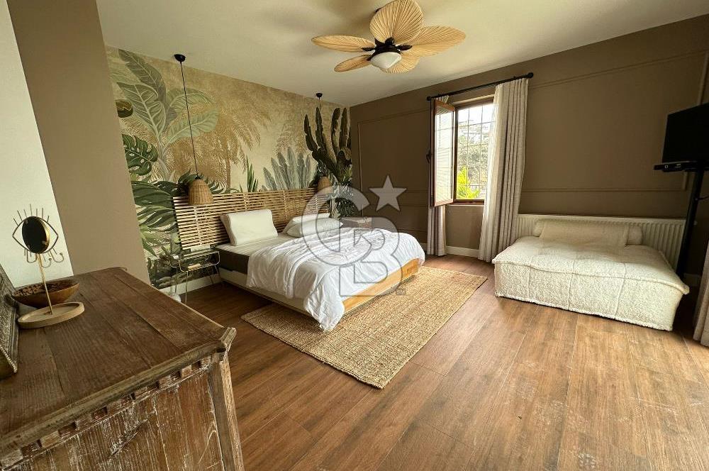 BODRUM YALIKAVAK BUTİK SİTE İÇİNDE DENİZ MANZARALI SATILIK VİLLA