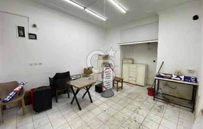  Karşıyaka Çarşı Merkezde Satılık Dükkan