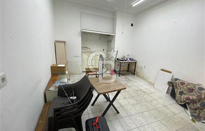  Karşıyaka Çarşı Merkezde Satılık Dükkan