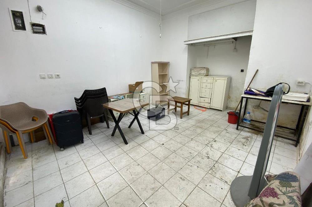 Karşıyaka Çarşı Merkezde Satılık Dükkan