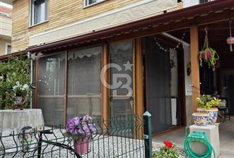 ÇANDARLI’DA DENİZE YÜRÜME MESAFESİND SATILIK EŞYALI VE HAZIR VİLLA - 1 - 328658