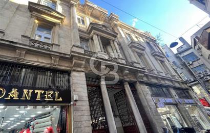 Eminönü Sultanhamam Meydanı Tarihi İş Hanında Satılık Dükkan