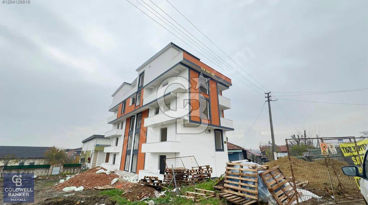 BAŞİSKELE PAŞADAĞINDA 2+1 KAPALI MUTFAK ARA KAT SATILIK DAİRE