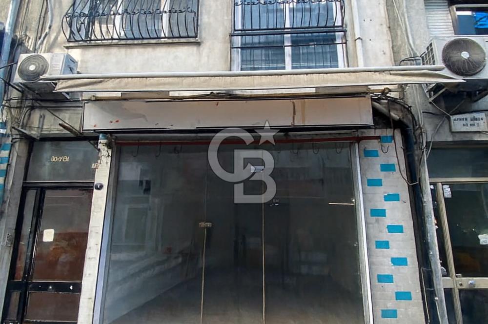  Karşıyaka Çarşı Merkezde Satılık Dükkan
