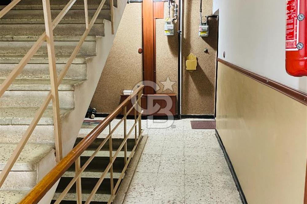 Acıbadem Pınar Sitesinde Satılık 115 m2 2+1 Bahçe Katı Daire