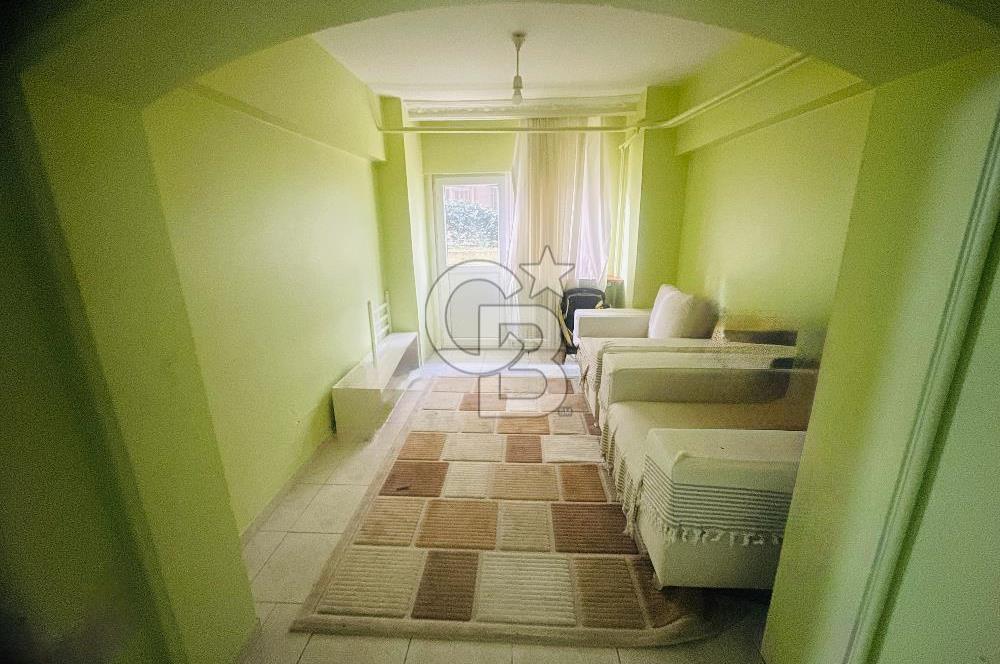 Acıbadem Pınar Sitesinde Satılık 115 m2 2+1 Bahçe Katı Daire