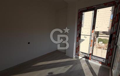 Yeni Foça’da Satılık 4+1 Bahçeli Müstakil Yaşam