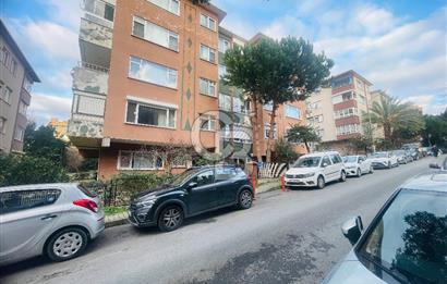 Acıbadem Pınar Sitesinde Satılık 115 m2 2+1 Bahçe Katı Daire