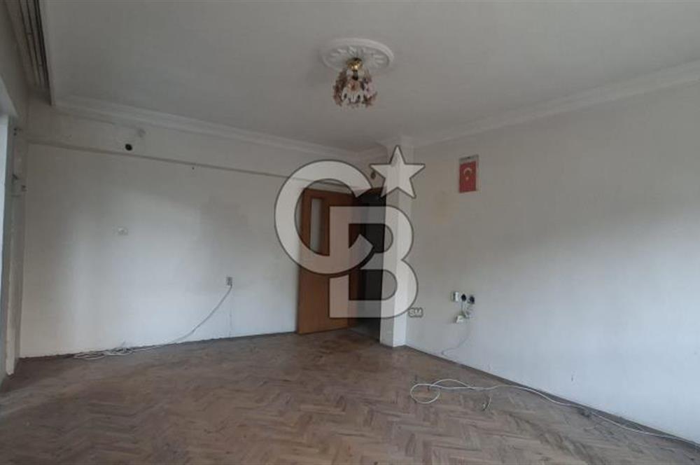 İSKİTLERDE SATILIK KATTA 3+1 YATIRIMLIK DAİRE