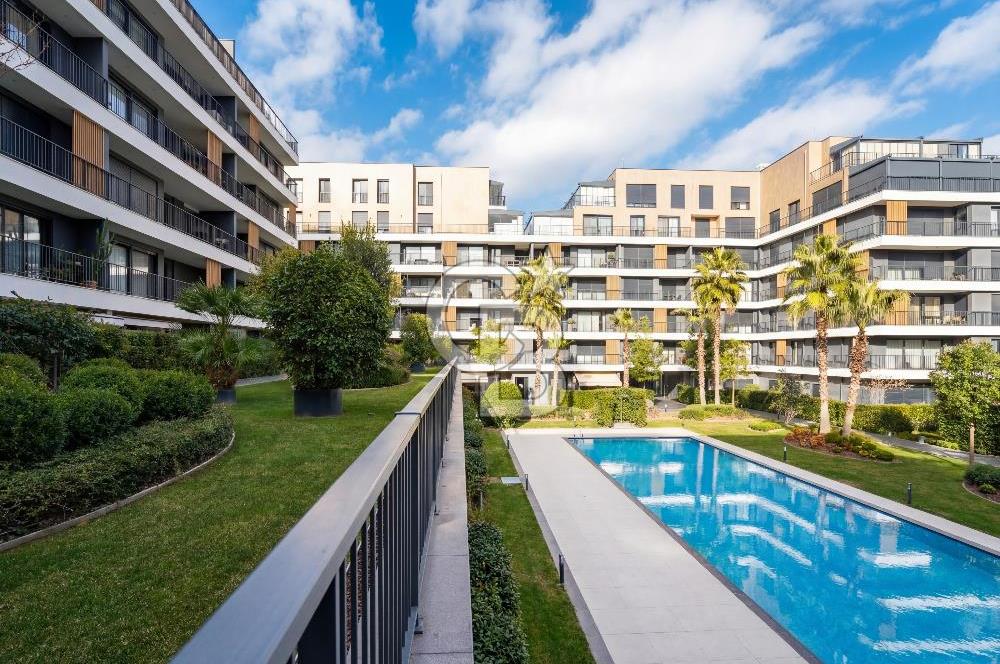 Gaziemir ARYOM KORU 1. Etap'ta 3+1 Bahçe Katı Satılık Daire