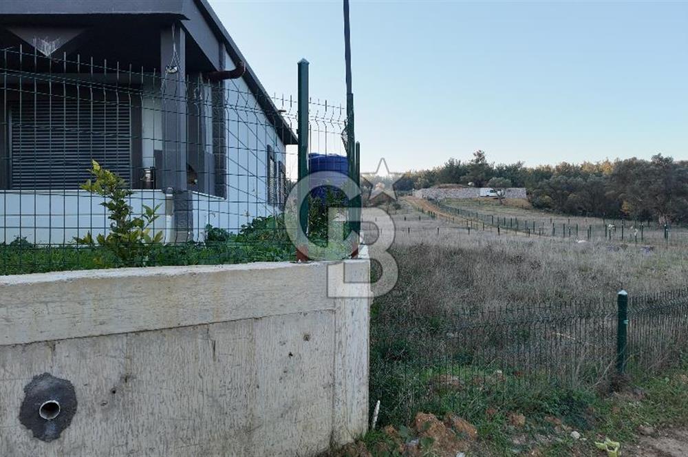 Bornova Yakaköy Köyaltı | 247 m² Köşe Parsel | Yolu Var 