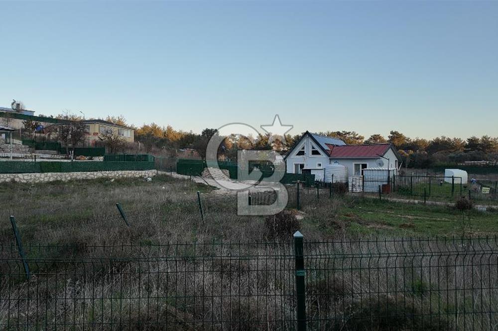 Bornova Yakaköy Köyaltı | 247 m² Köşe Parsel | Yolu Var 