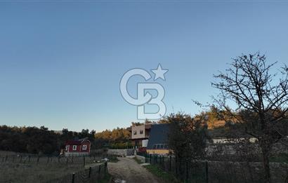 Bornova Yakaköy Köyaltı | 247 m² Köşe Parsel | Yolu Var 