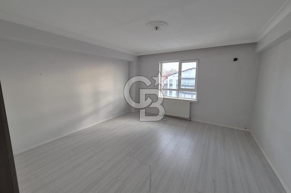 Keçiören Yayla Mahallesinde Asansörlü 3+1 Satılık Daire (BOŞ)