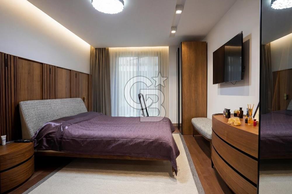 Gaziemir ARYOM KORU 1. Etap'ta 3+1 Bahçe Katı Satılık Daire