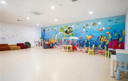 Gaziemir ARYOM KORU 1. Etap'ta 3+1 Bahçe Katı Satılık Daire